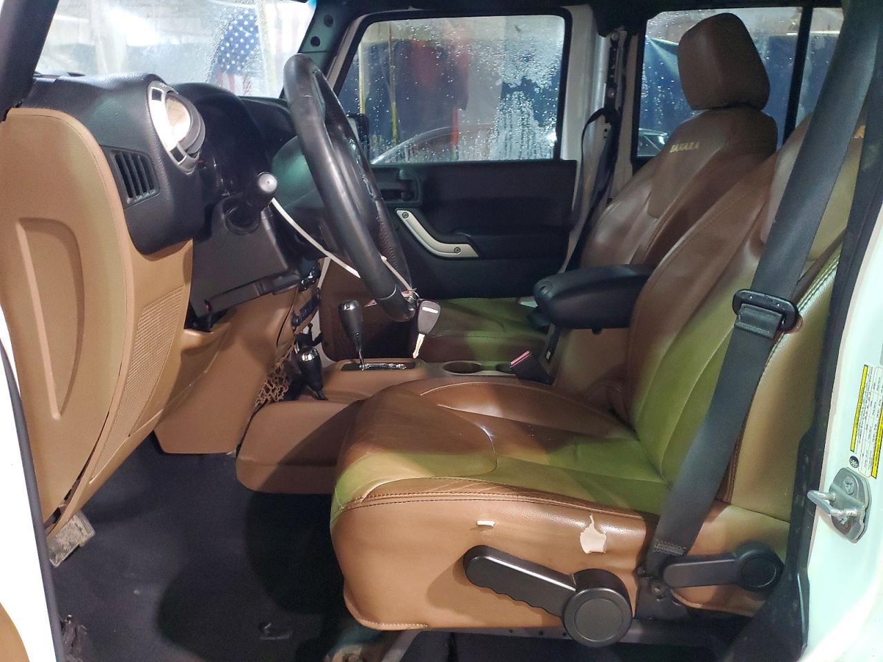 2015 Jeep Wrangler Unlimited Sahara - Фото 7