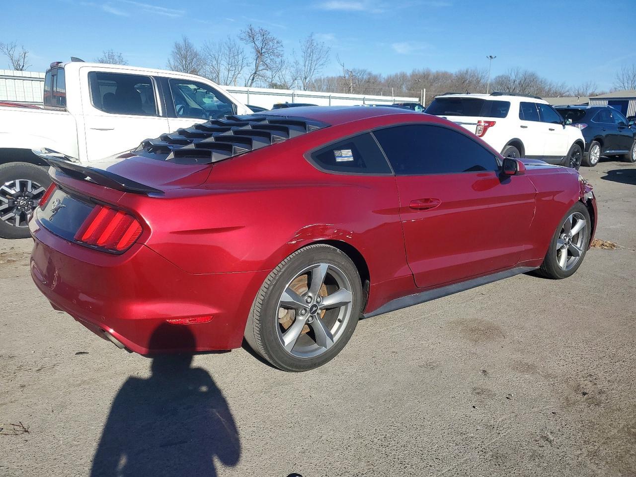 2016 Ford Mustang - Фото 3