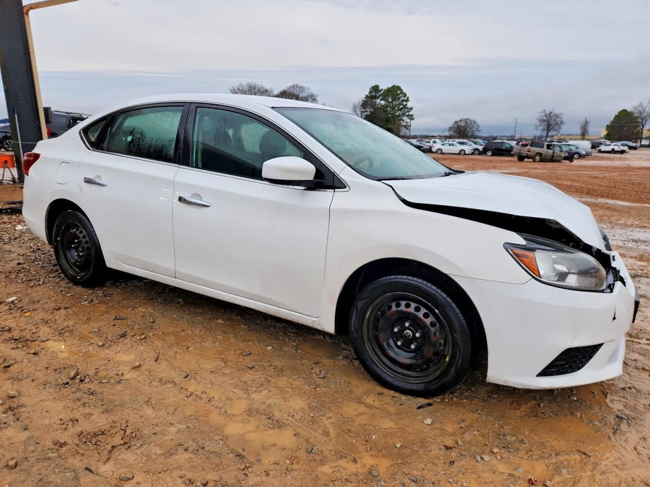 2017 Nissan Sentra S - Фото 4