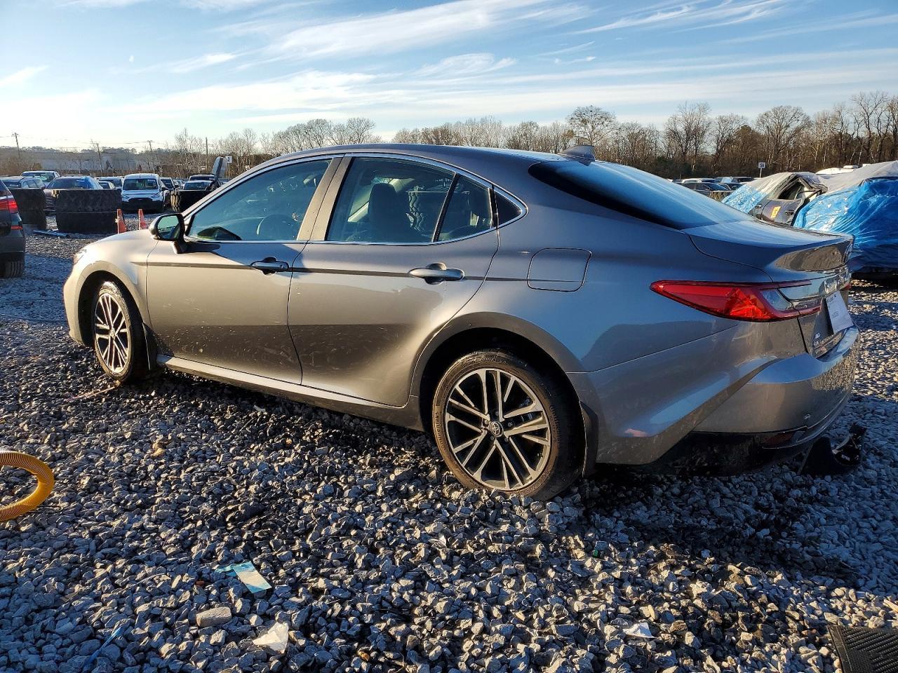 2026 Toyota Camry Night Shade - Фото 2