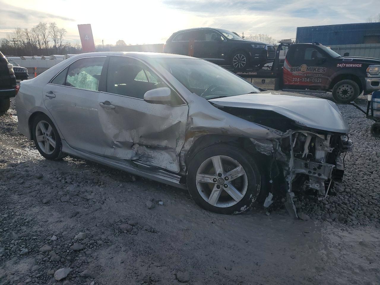 2013 Toyota Camry Se - Фото 4