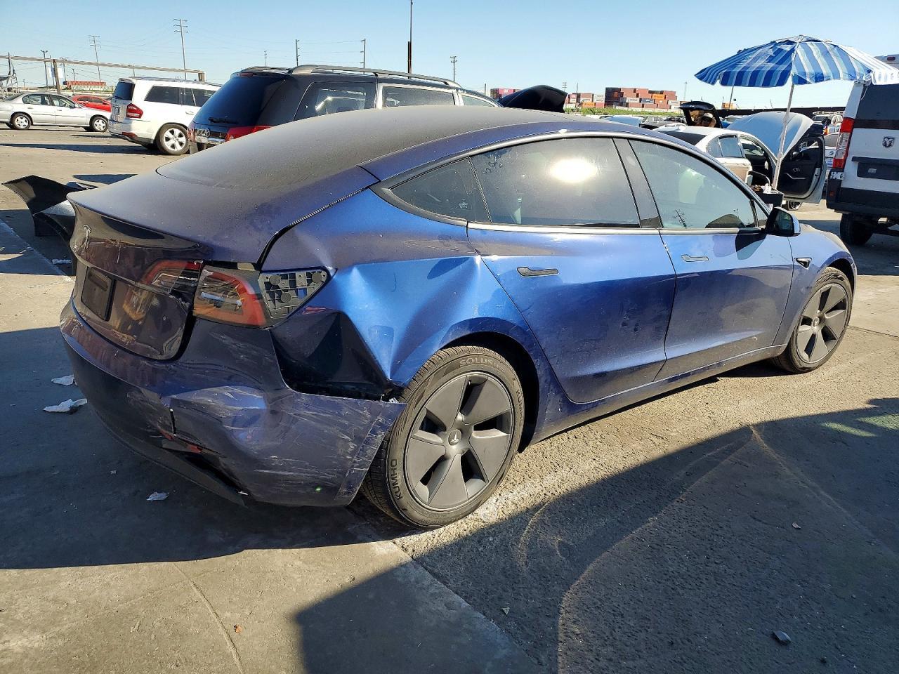 2023 Tesla Model 3 - Image 3