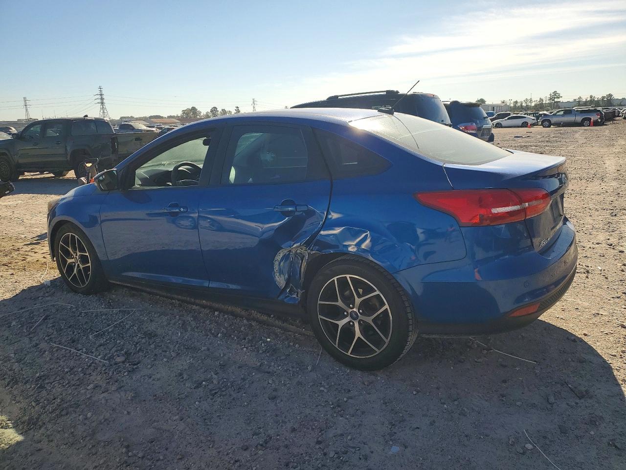 2018 Ford Focus Sel - Фото 2