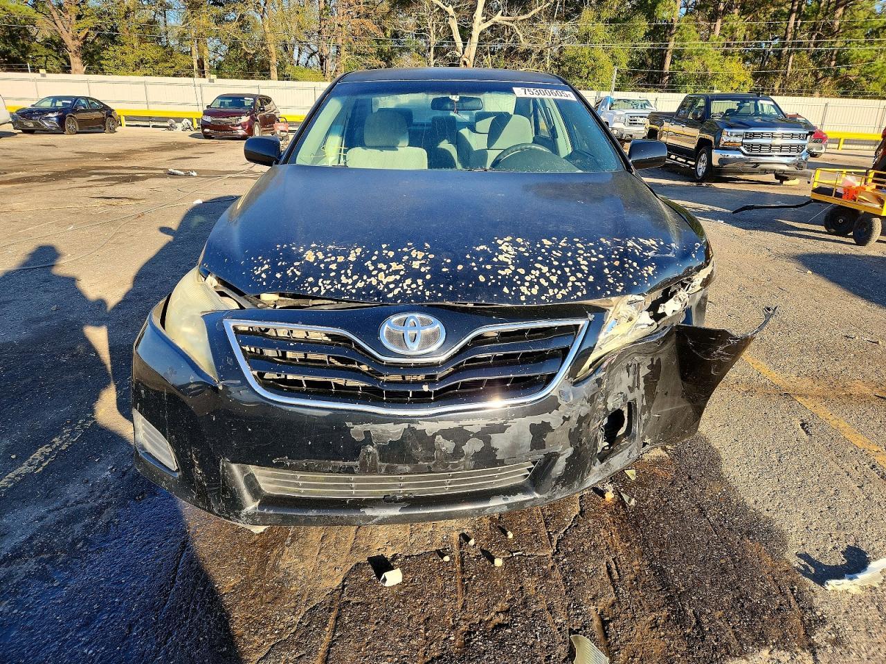 2010 Toyota Camry Base - Image 5