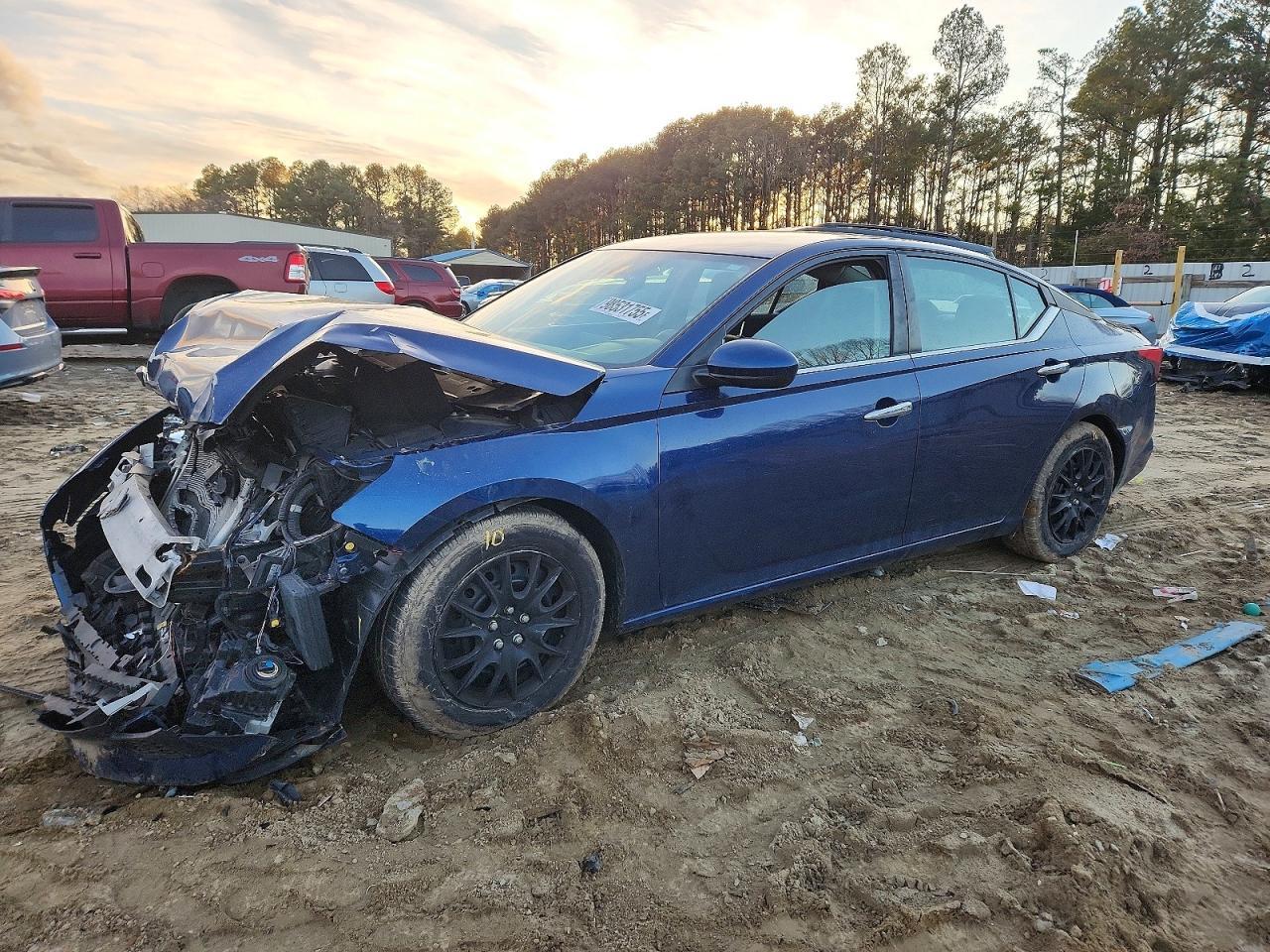 2019 Nissan Altima S