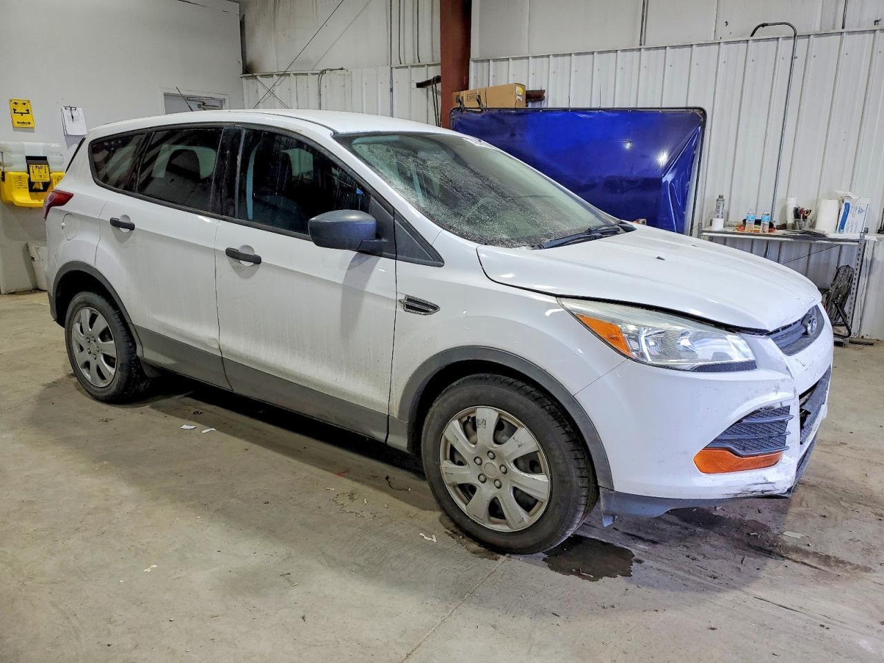 2016 Ford Escape S - Фото 4