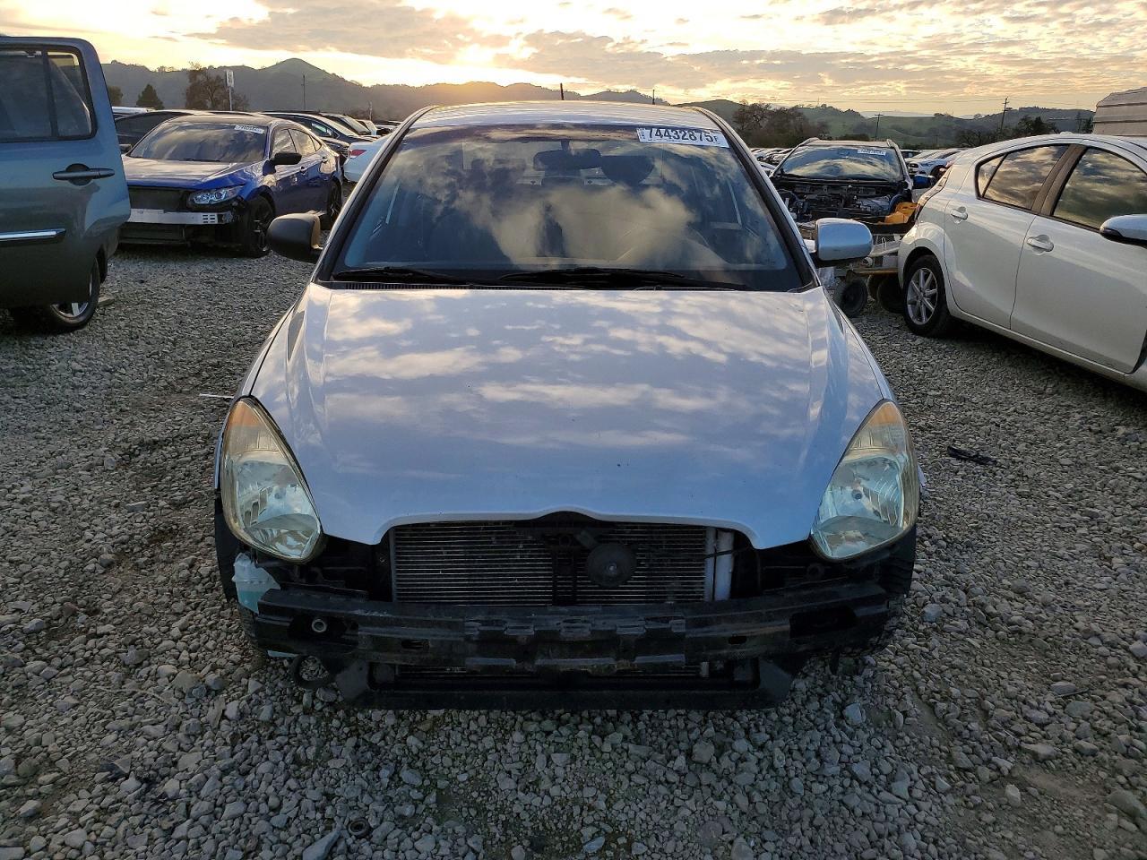 2010 Hyundai Accent Gls - Фото 5