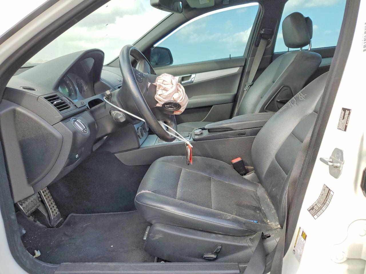 2008 Mercedes-Benz C 300 - Image 7