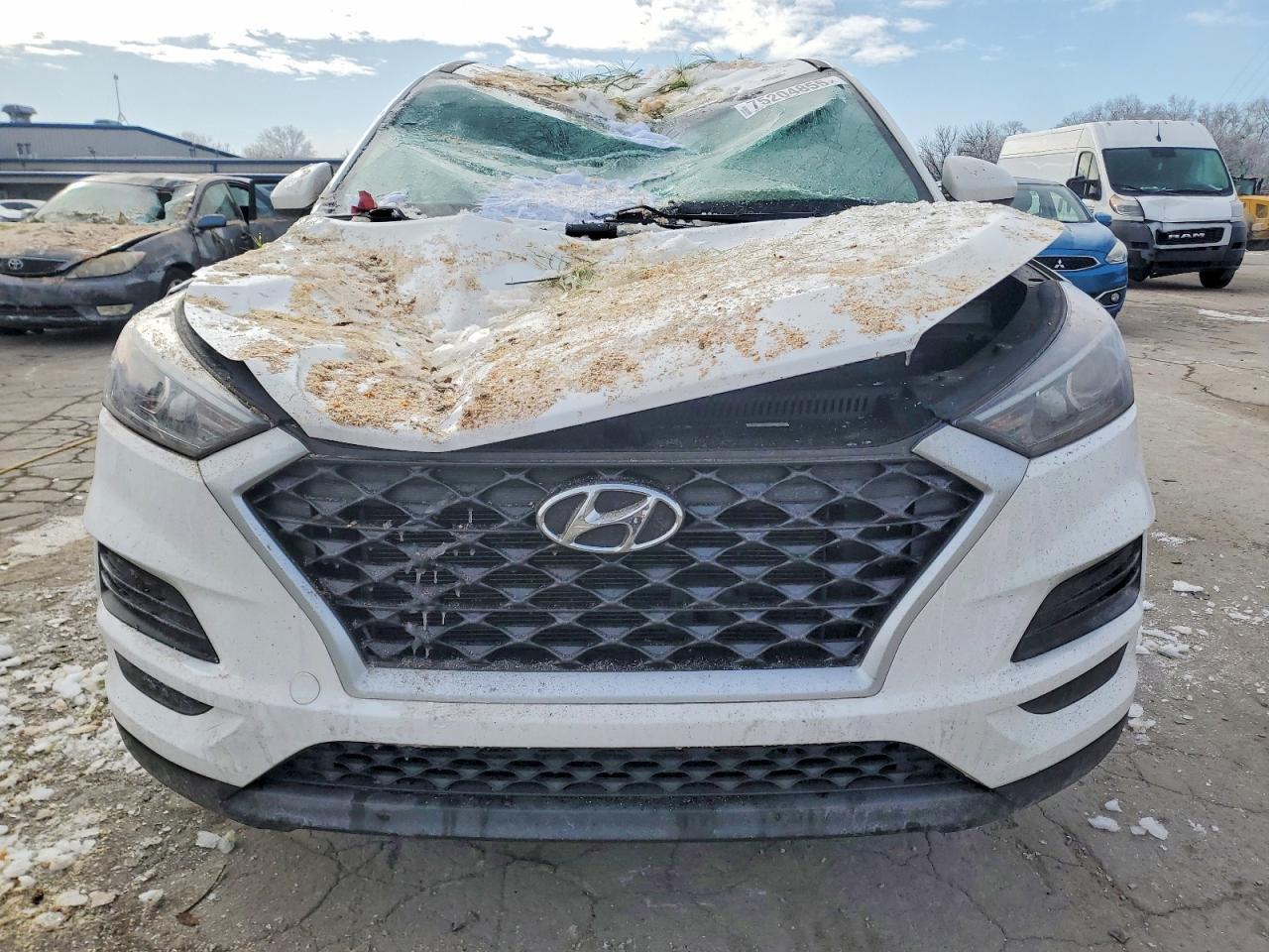 2021 Hyundai Tucson Se - Фото 5