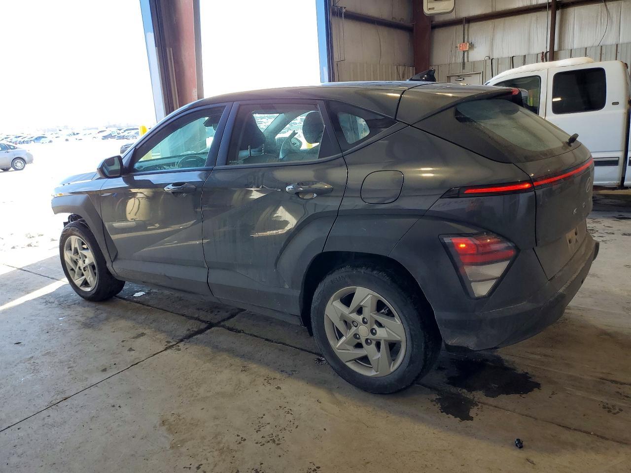 2025 Hyundai Kona Se - Фото 2