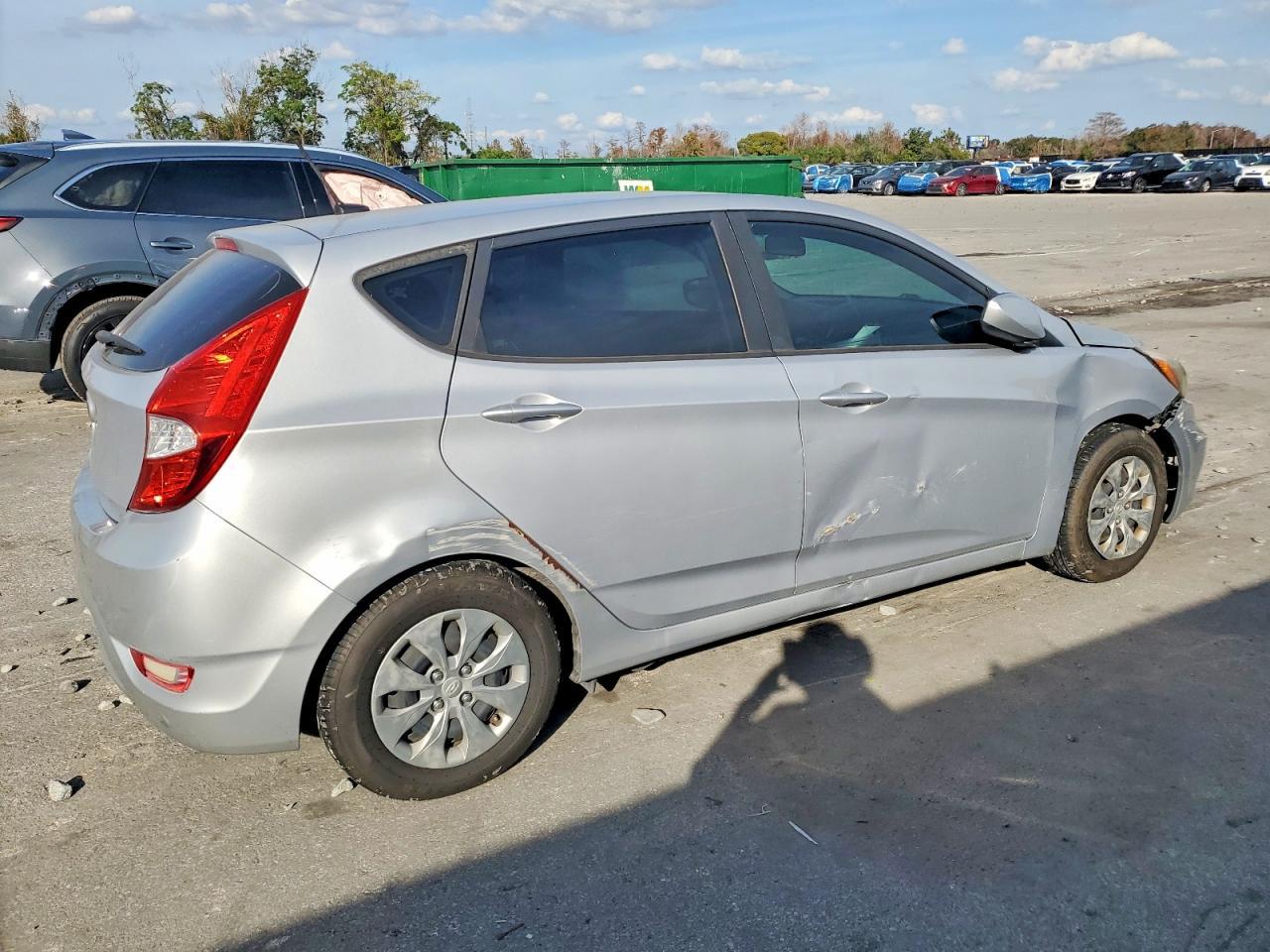 2016 Hyundai Accent Se - Image 3