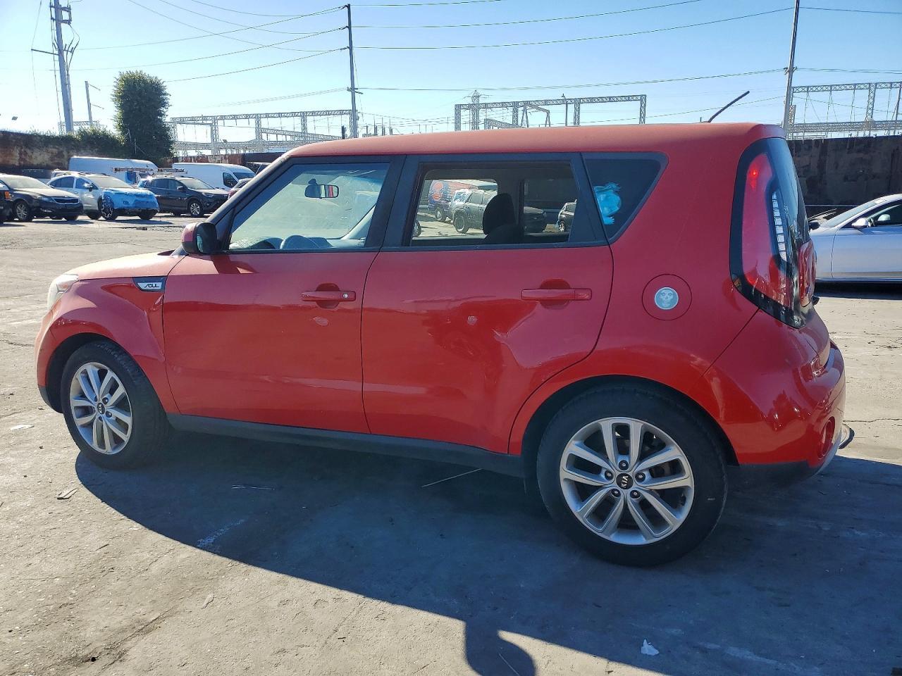 2019 Kia Soul + - Фото 2