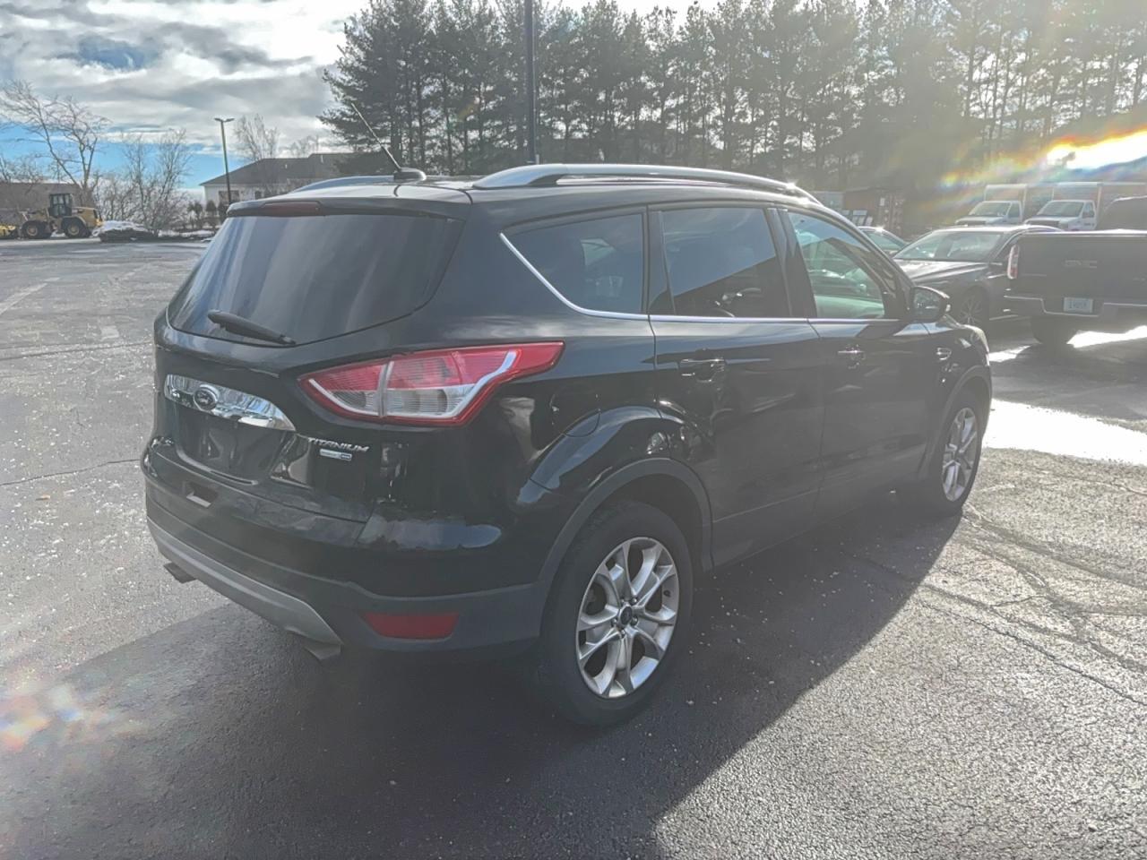 2016 Ford Escape Titanium - Фото 4