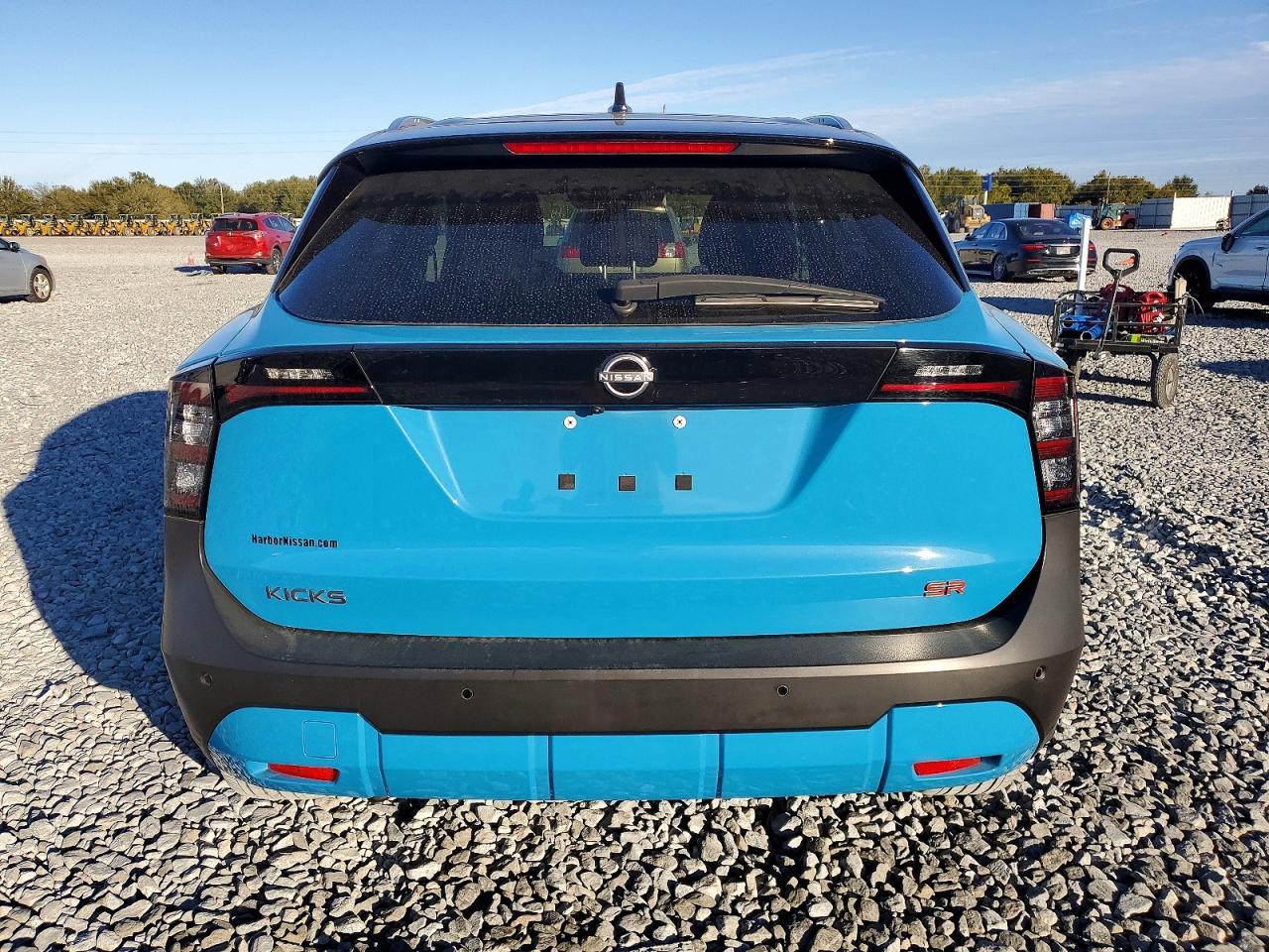 2025 Nissan Kicks Sr - Фото 6