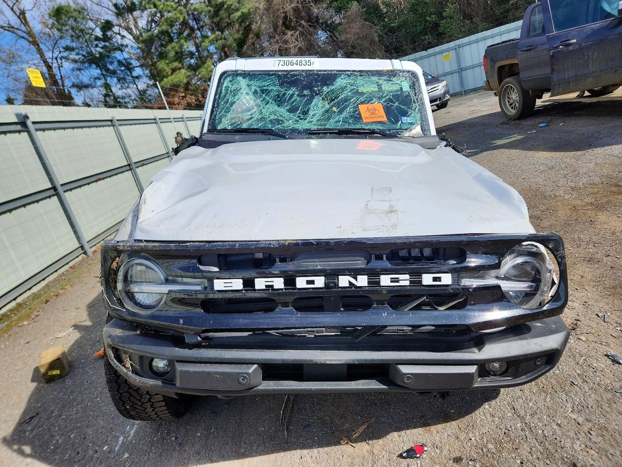 2025 Ford Bronco Outer Banks - Image 5