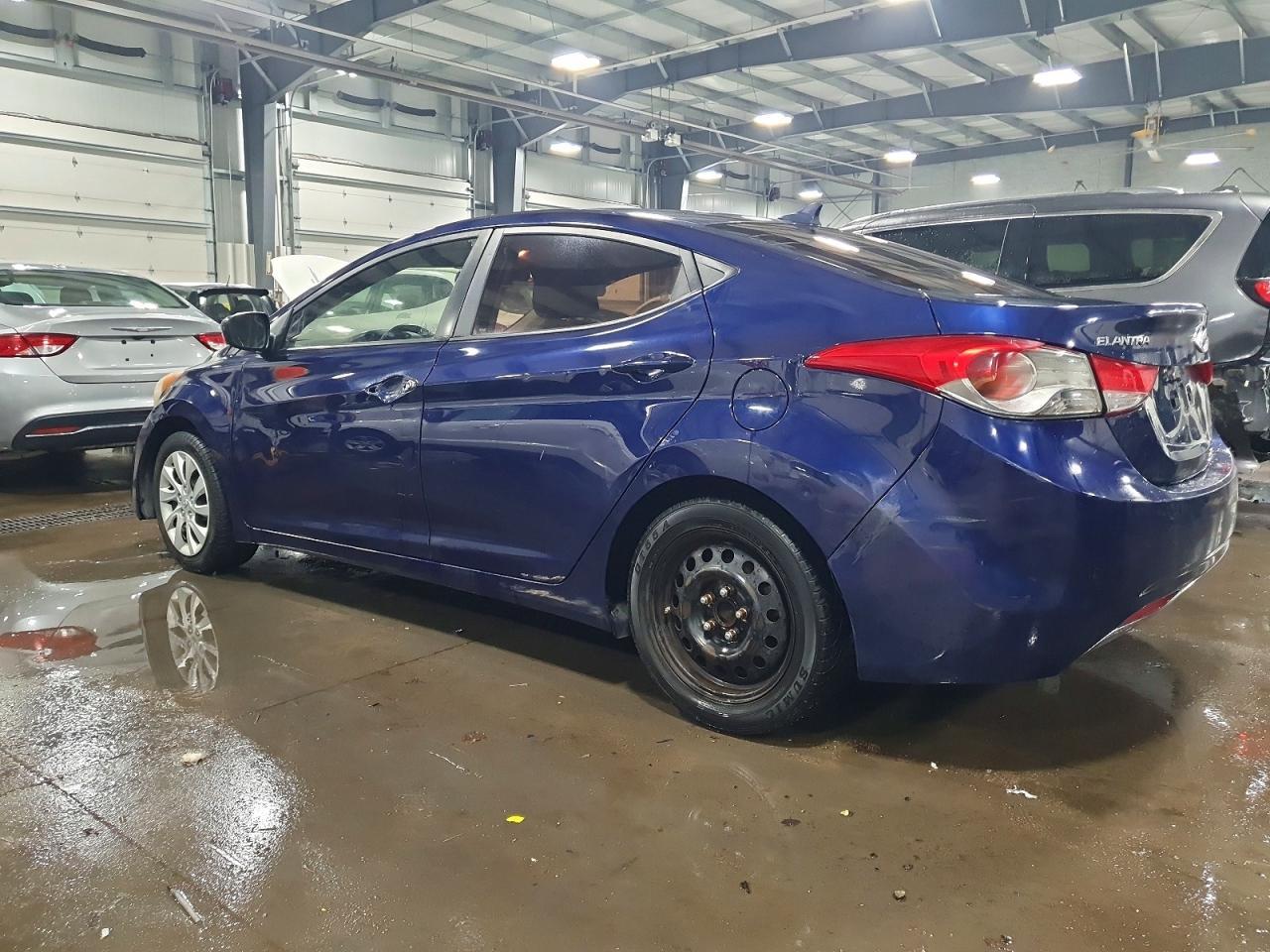 2013 Hyundai Elantra Gls - Фото 2
