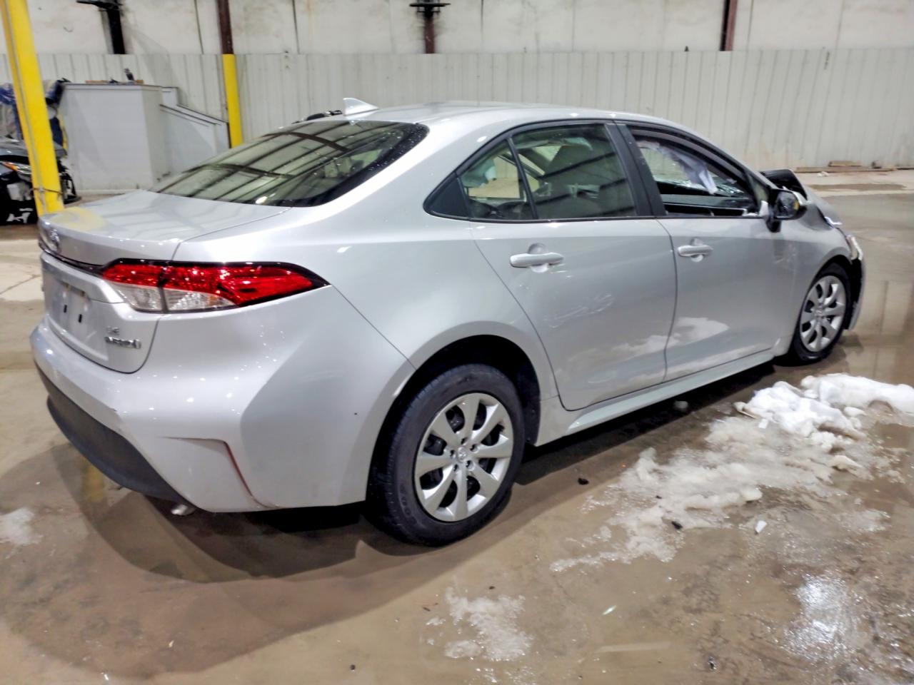 2024 Toyota Corolla Hybrid Le - Фото 3