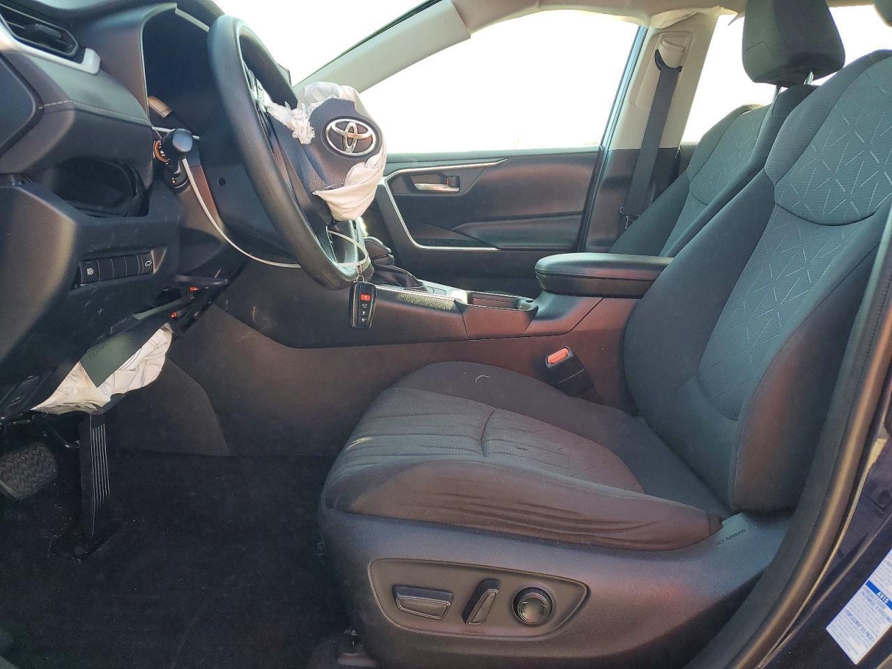 2020 Toyota Rav4 Xle - Фото 7