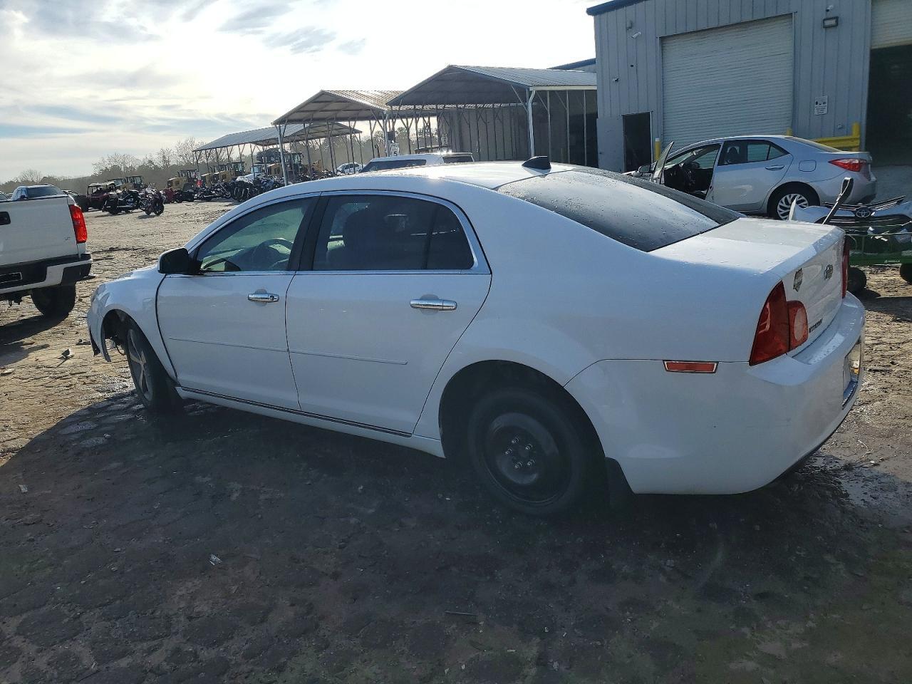 2012 Chevrolet Malibu 1Lt - Image 2