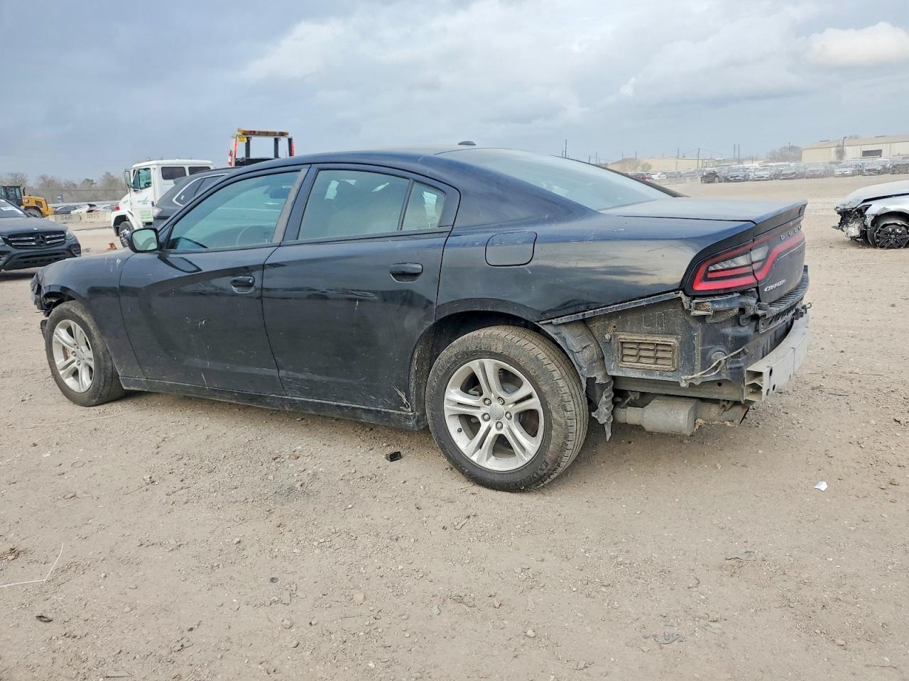 2019 Dodge Charger Sxt - Фото 2