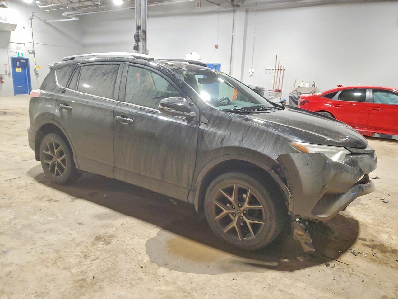 2018 Toyota Rav4 Se - Image 4