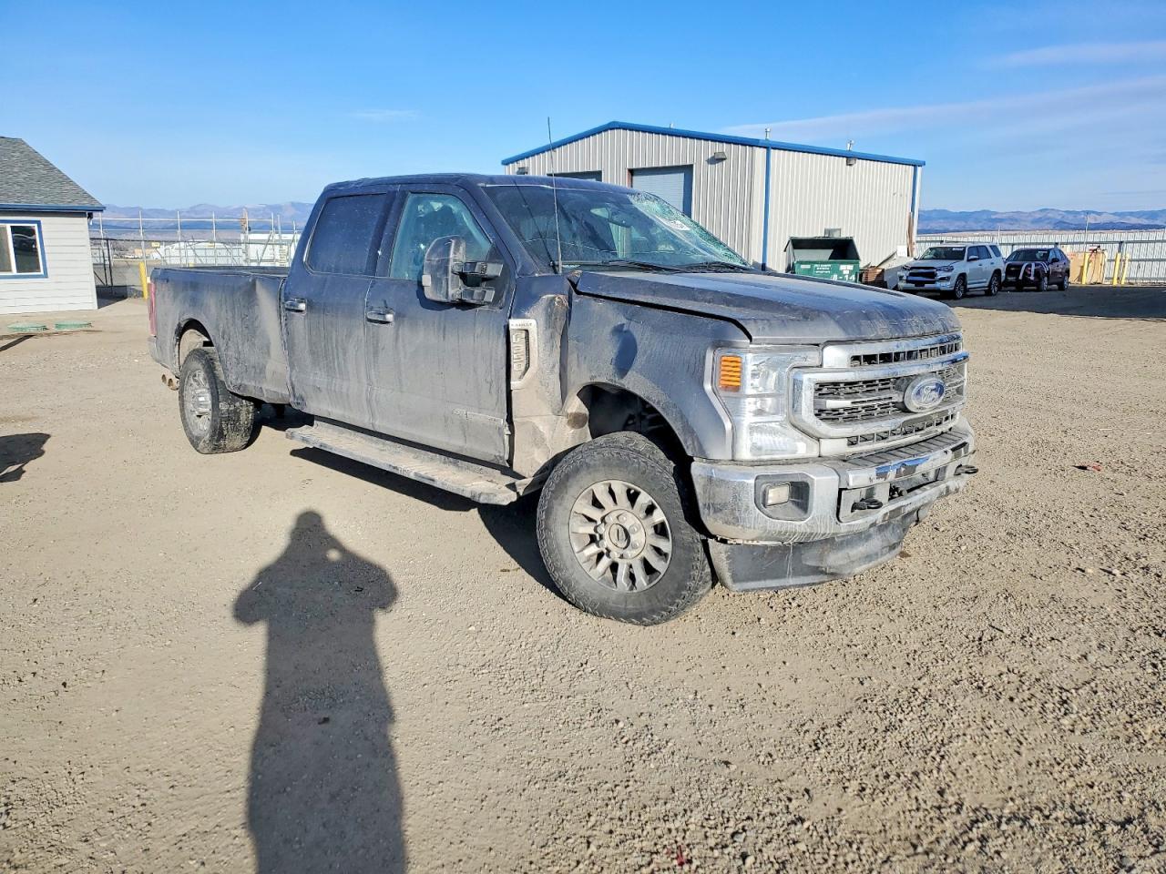 2022 Ford F350 Super Duty - Фото 4
