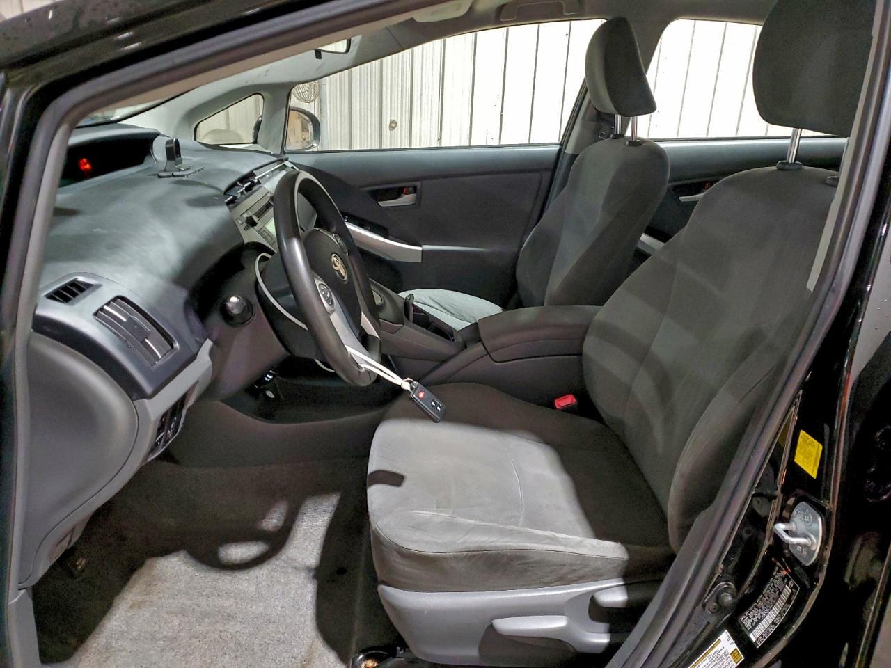 2010 Toyota Prius - Фото 7