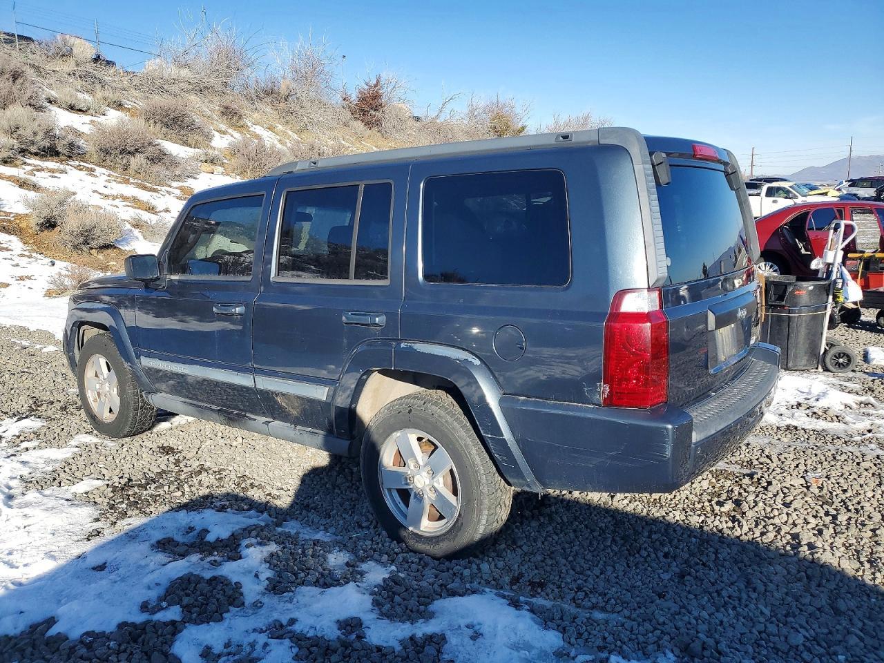 2008 Jeep Commander Sport - Image 2