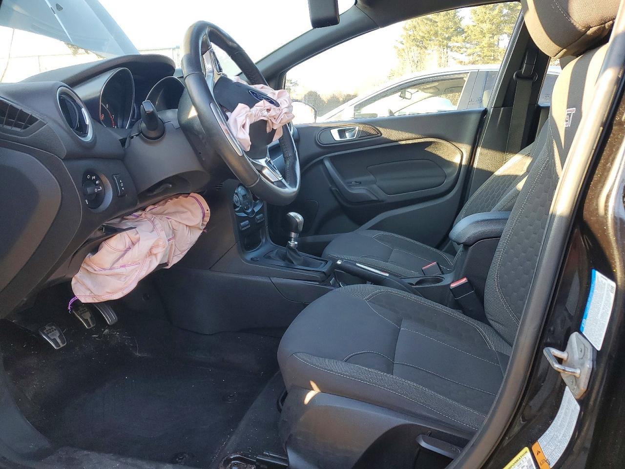 2014 Ford Fiesta - Фото 7