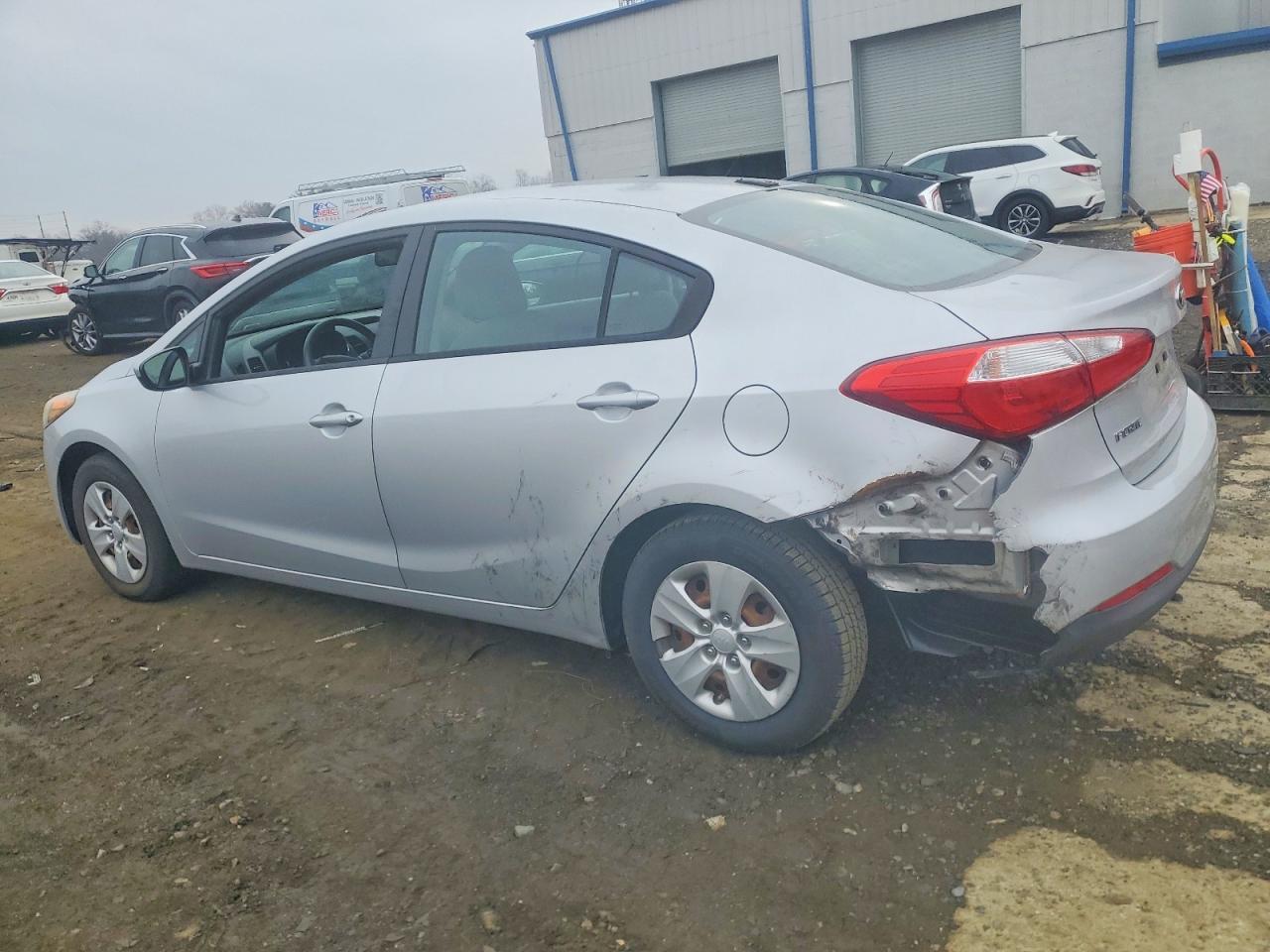 2015 Kia Forte Lx - Image 2