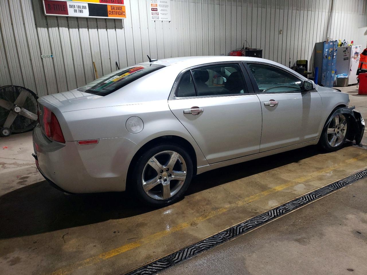 2011 Chevrolet Malibu 2Lt - Image 3