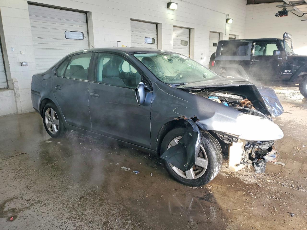 2008 Volkswagen Jetta S - Фото 4