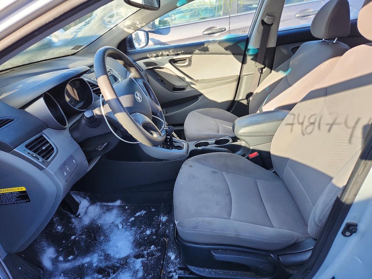2016 Hyundai Elantra Se - Фото 7