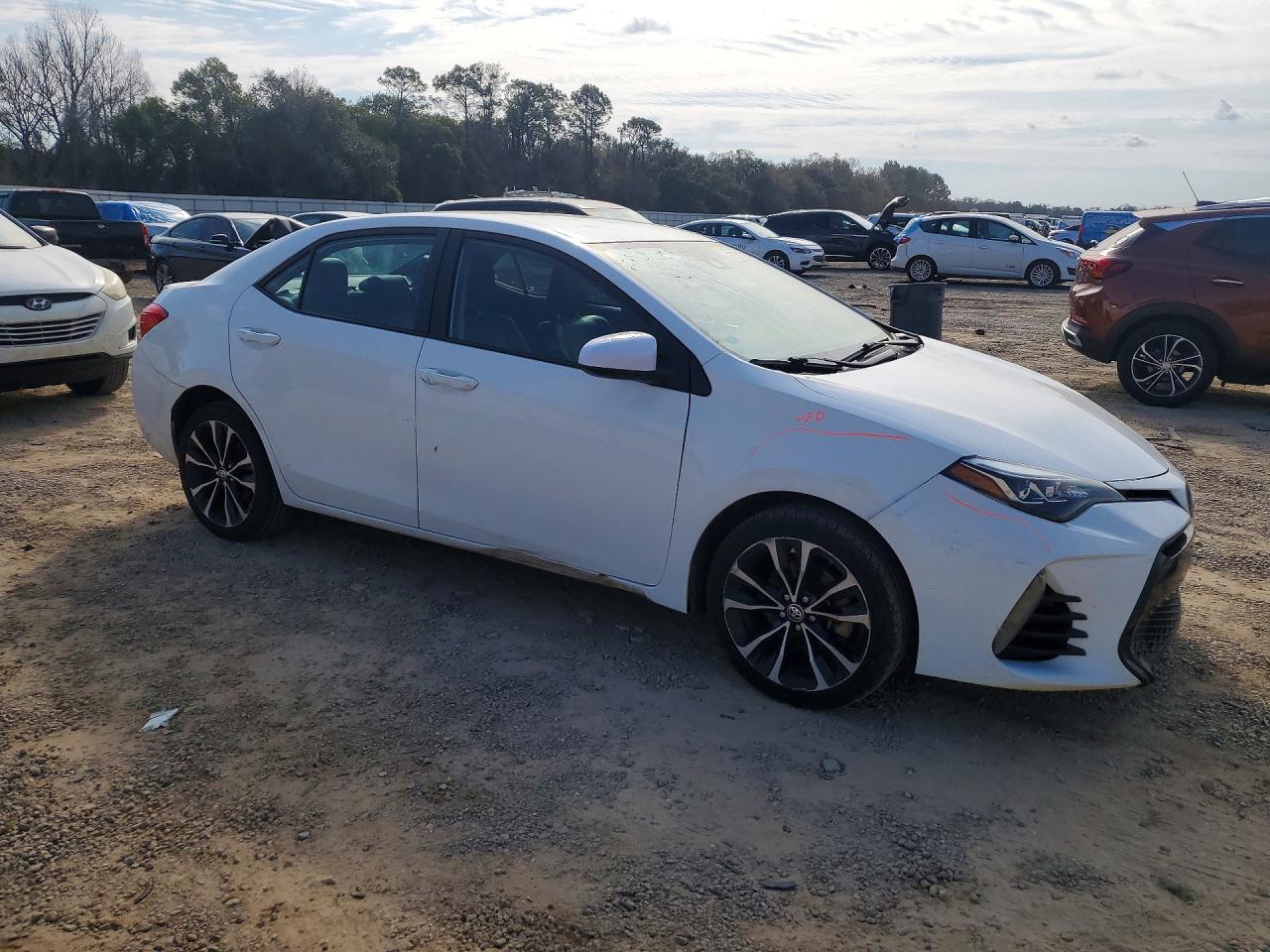 2019 Toyota Corolla L - Фото 4