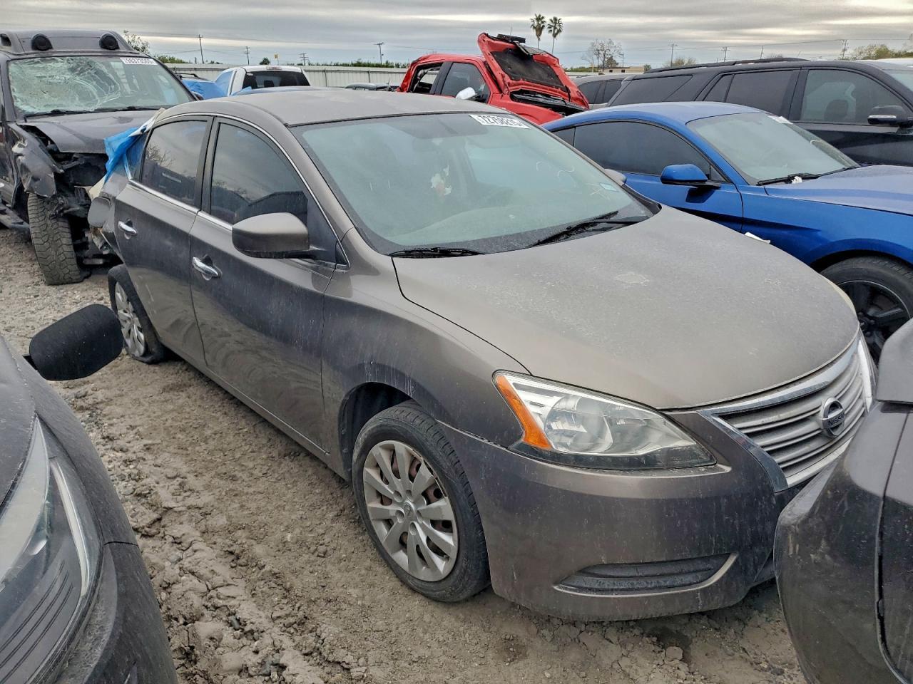 2015 Nissan Sentra S - Фото 4