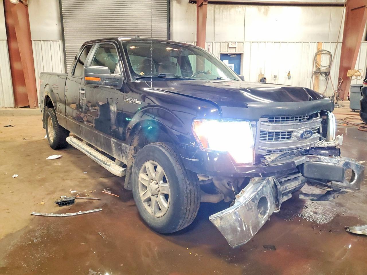 2014 Ford F150 Super Cab - Фото 4