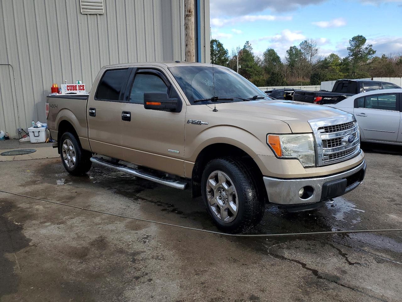 2014 Ford F150 Supercrew - Фото 4