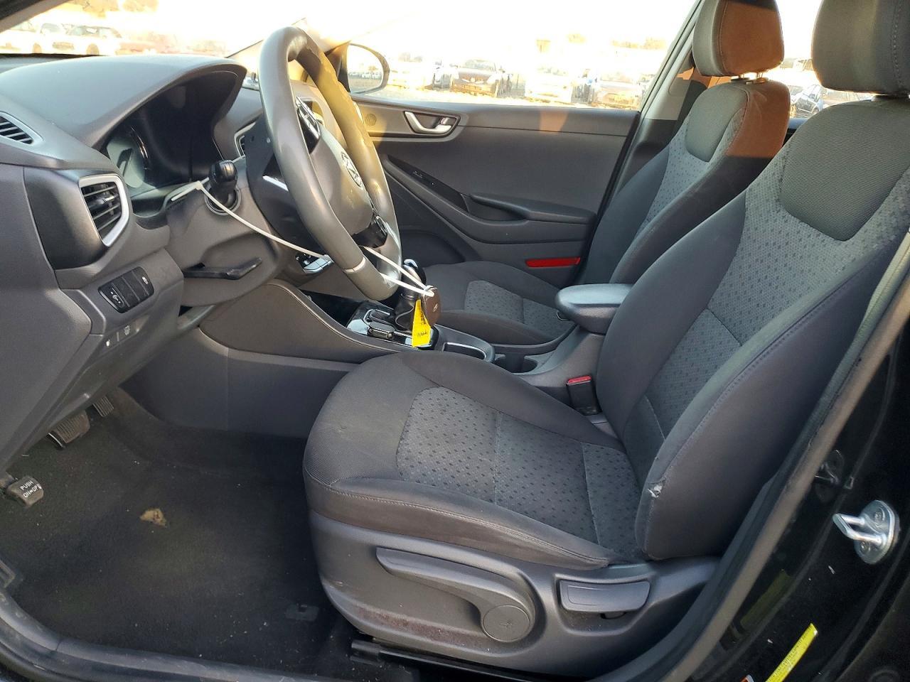 2019 Hyundai Ioniq Blue - Image 7