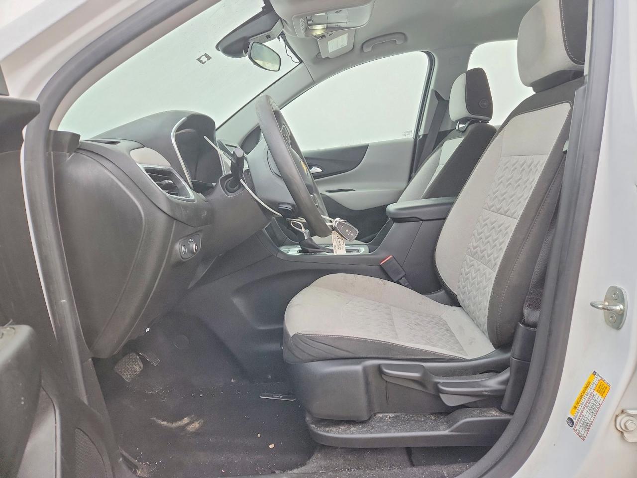 2023 Chevrolet Equinox Ls - Image 7