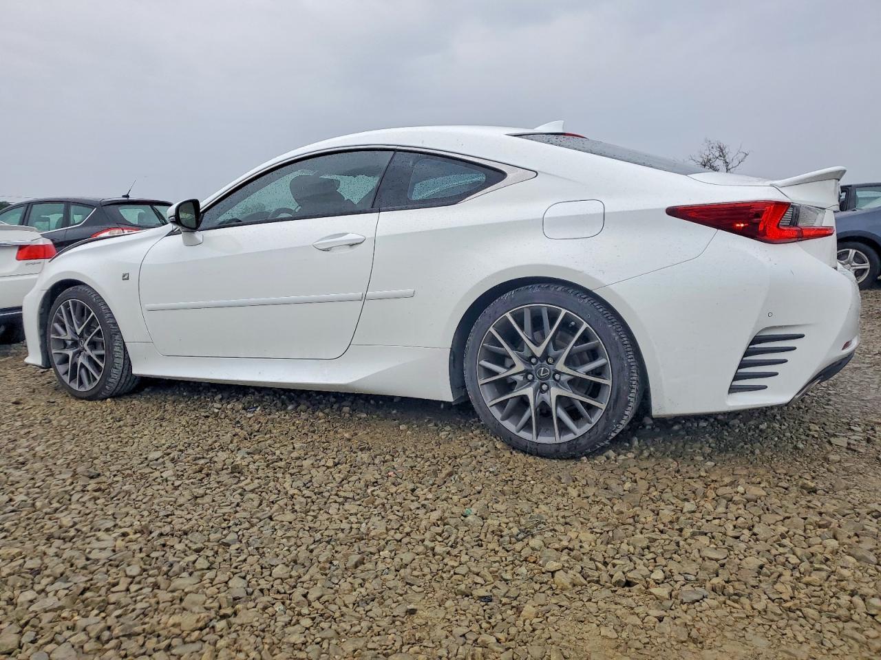 2015 Lexus Rc 350 - Image 2