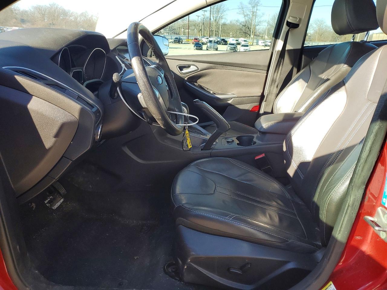 2012 Ford Focus Titanium - Image 7