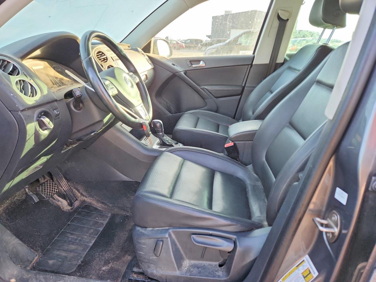 2015 Volkswagen Tiguan S - Фото 7