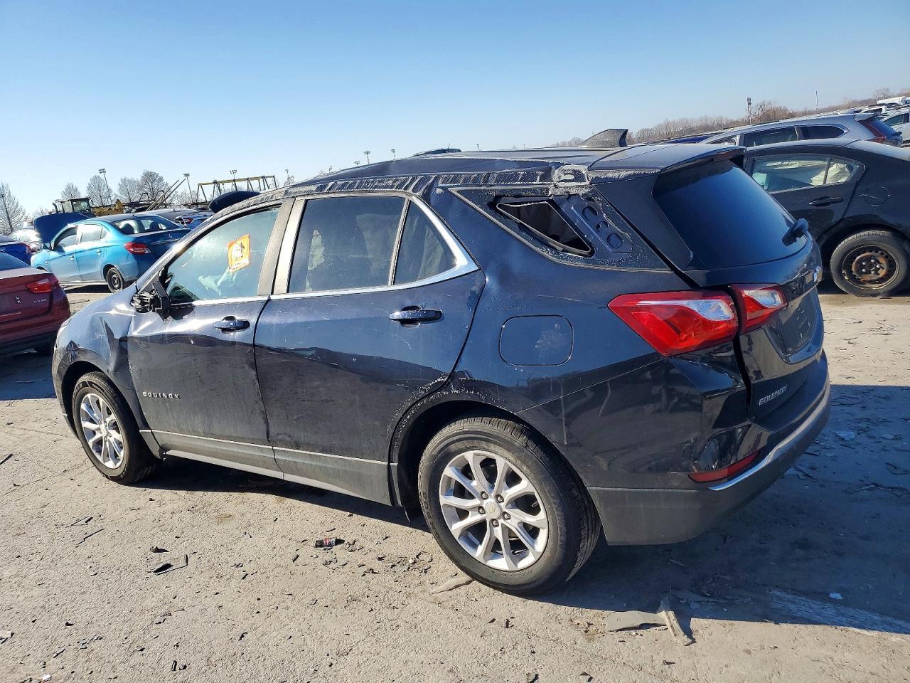 2021 Chevrolet Equinox Lt - Фото 2