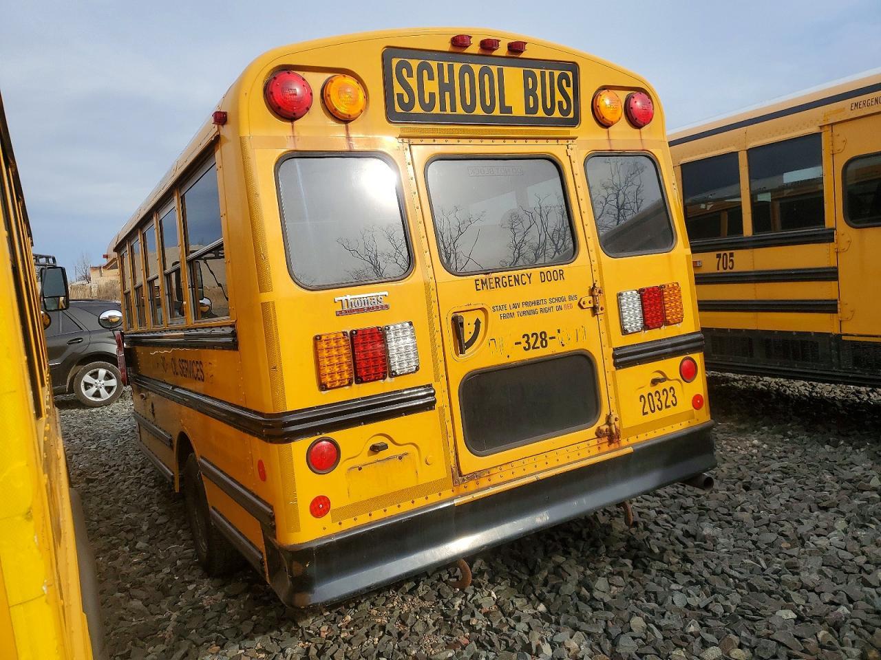 2010 Chevrolet Express School Bus - Фото 3