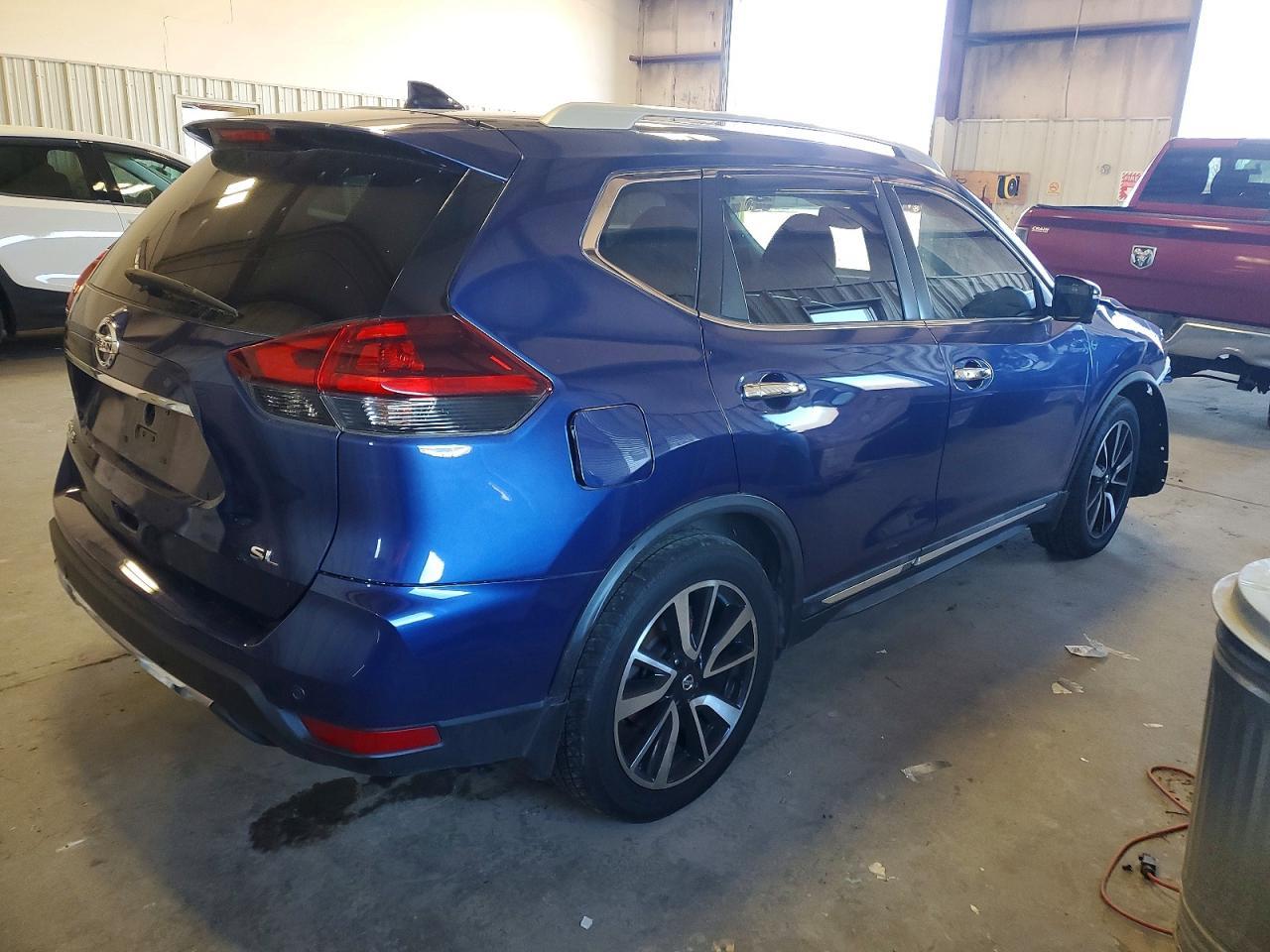 2019 Nissan Rogue S - Фото 3