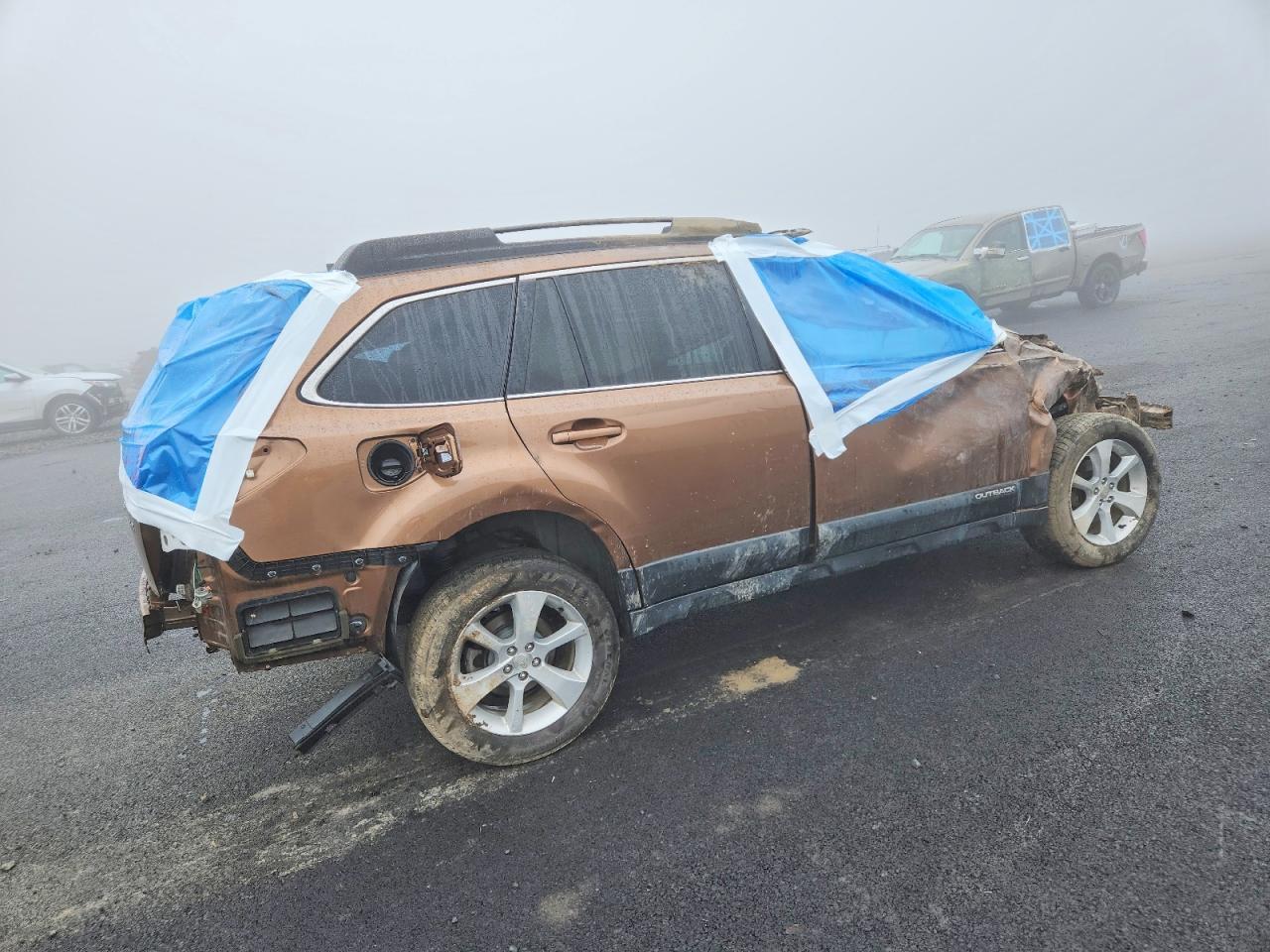 2013 Subaru Outback 2.5I Limited - Фото 3