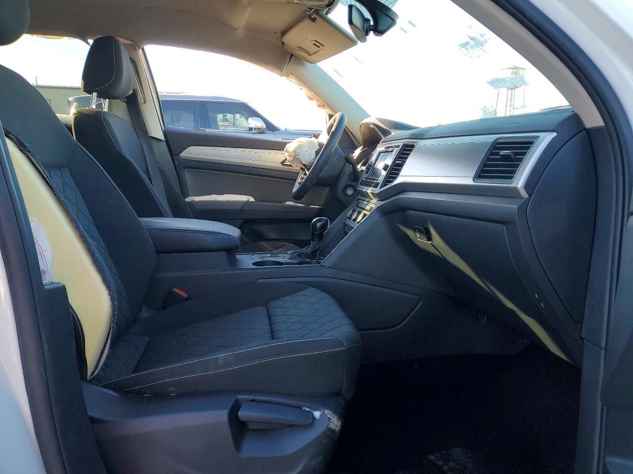 2021 Volkswagen Atlas S - Фото 7