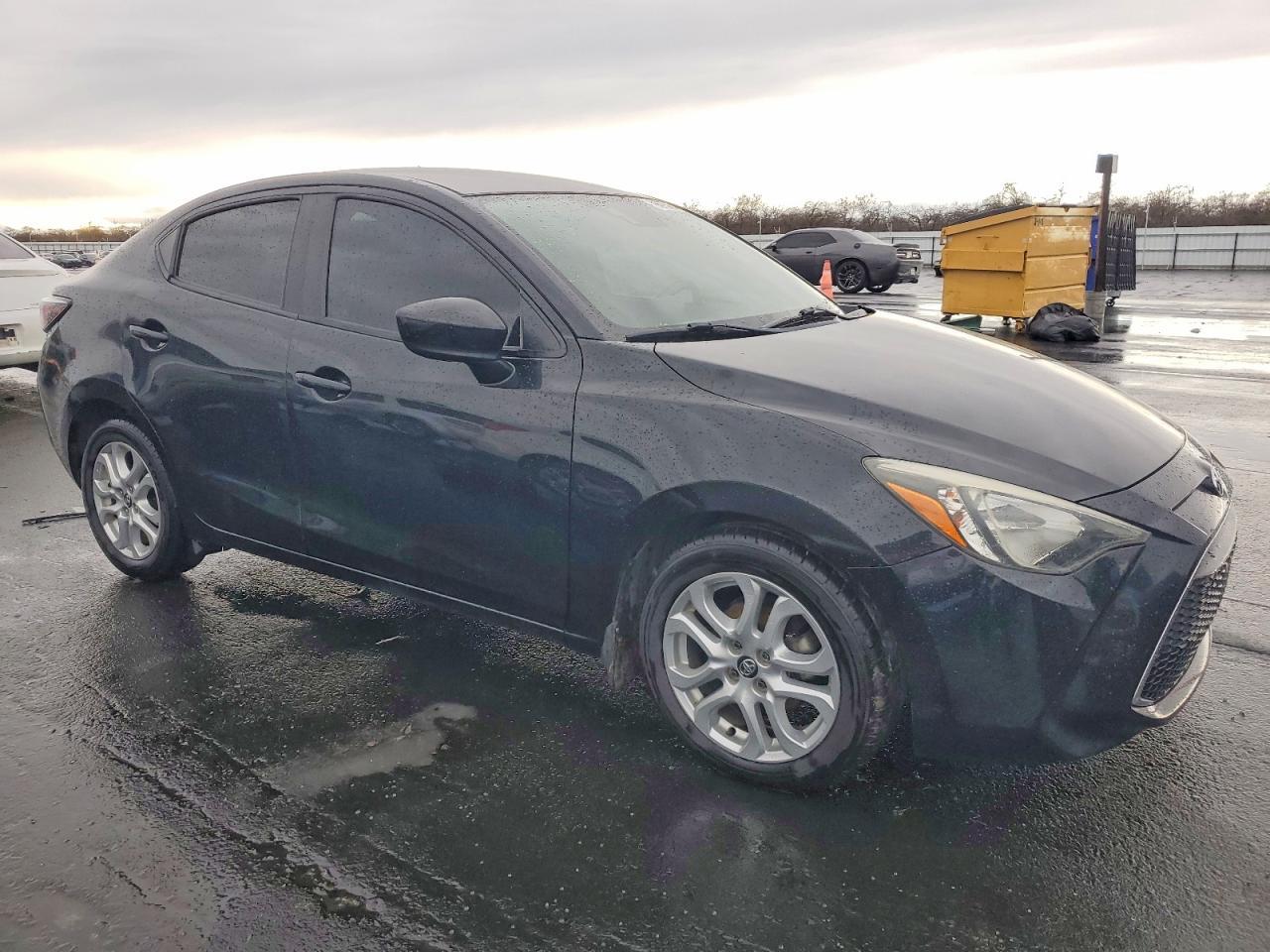 2019 Toyota Yaris L - Фото 4