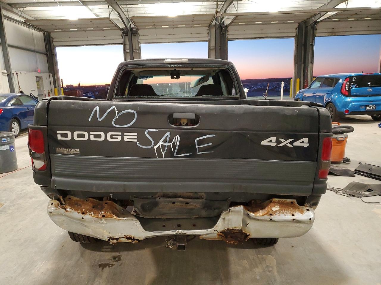 2001 Dodge Ram 1500 - Image 6