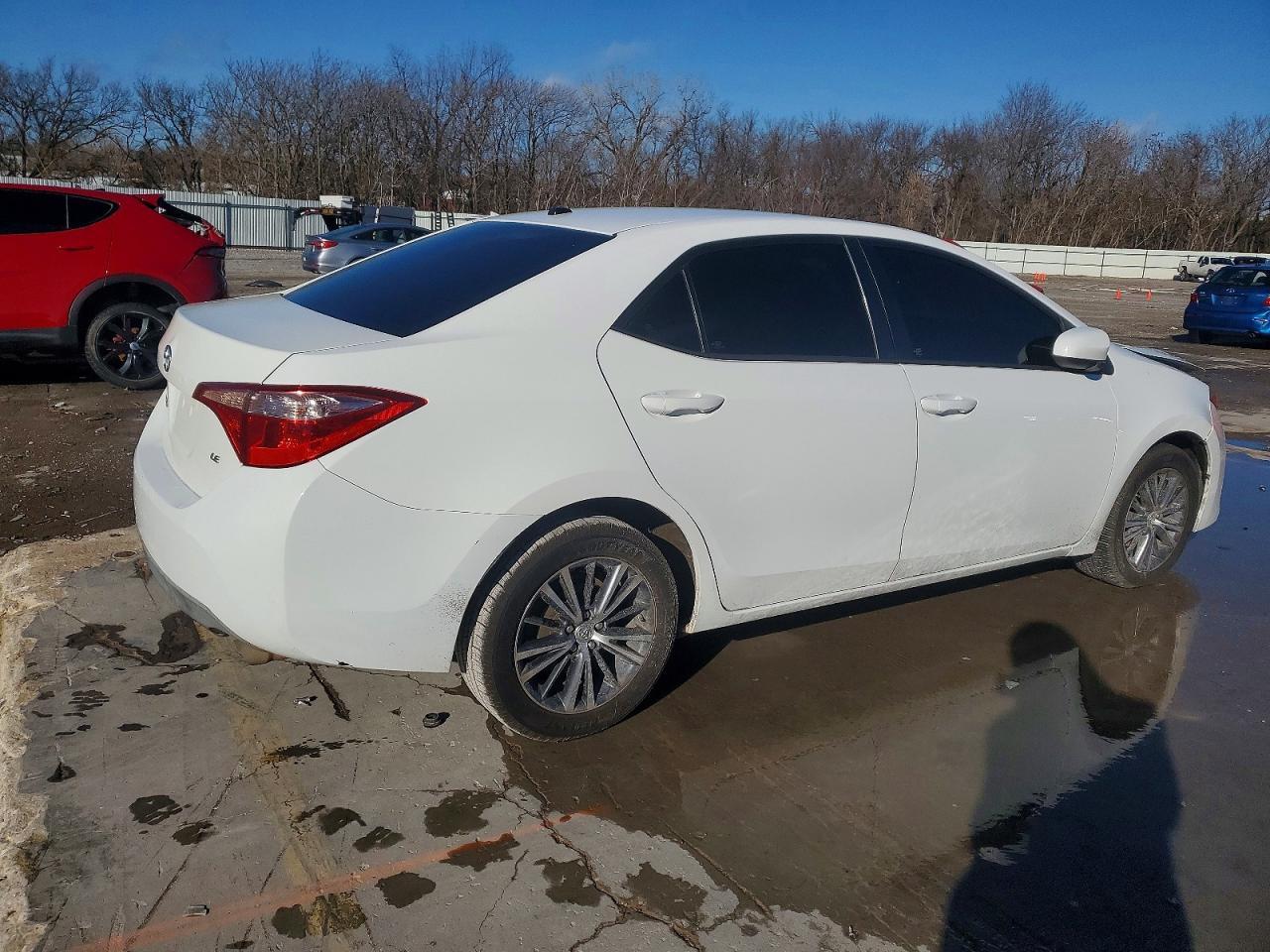 2017 Toyota Corolla L - Фото 3